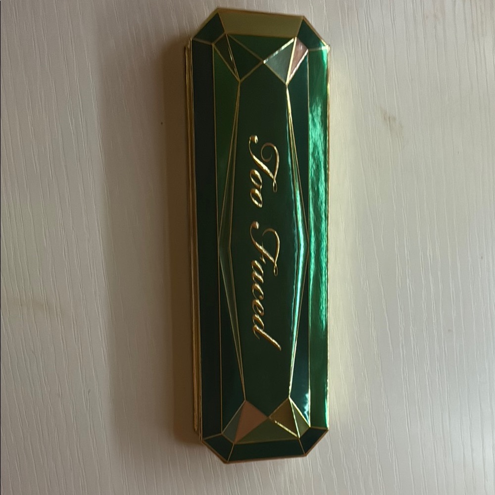 Too Faced Emerald and Gold Palette